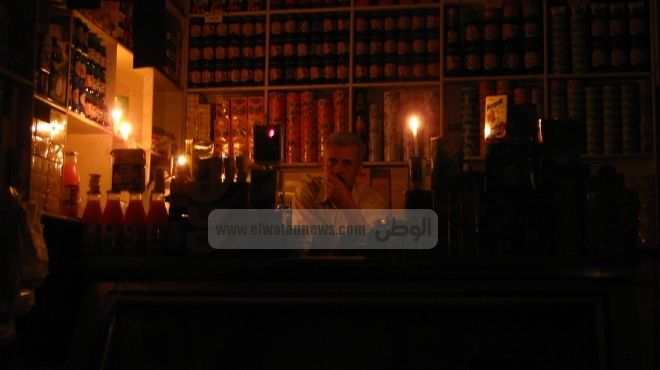 المحافظات «المظلمة»: «كهرباء الإسكندرية» تطالب المواطنين بـ«الترشيد».. والمنيا تحذر من «مناطق الخطر»