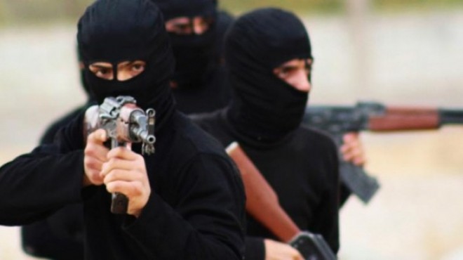 مسلح  يهدد أهالي الشيخ زويد: مواجهات عنيفة في الأيام المقبلة