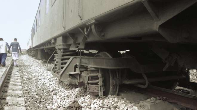  ضبط لصوص قضبان السكة الحديد المتسببين في خروج قطار عن مساره بسوهاج