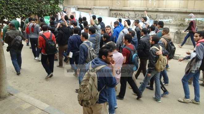 انطلاق مسيرة لطلاب الإخوان بجامعة القاهرة