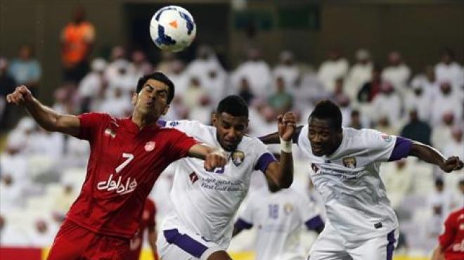 الشباب يضيق الخناق على الأهلي في صدارة الدوري الإماراتي