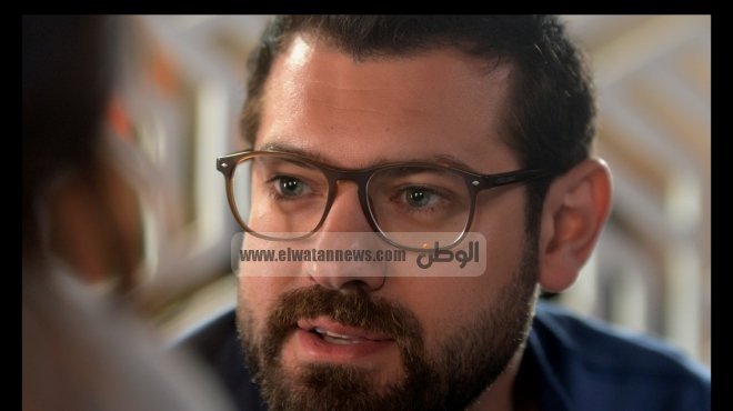 عمرو يوسف وكنده علوش يعودا  لاستوديو مصر لتصوير 