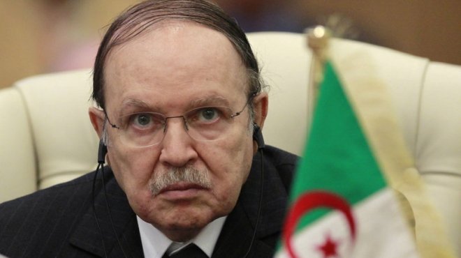 انهيار أسعار النفط يدفع الرئيس الجزائري للتراجع عن وعوده الانتخابية