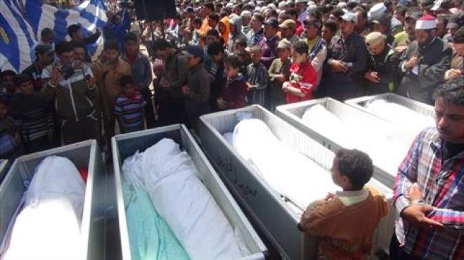 عشرات الآلاف يشيعون جثامين الصيادين الستة ضحايا «الثلج السام»