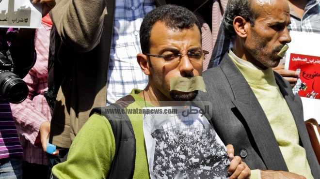 عاجل| الأمن يمنع الصحفيين من تصوير فض مظاهرة بالمهندسين