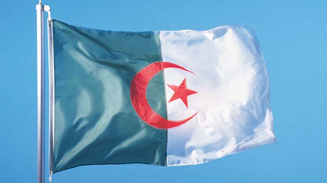 رئيس حركة  السلم الجزائرية: الجزائر لن تشهد ثورة وبوتفليقة سيخرج من الحكم