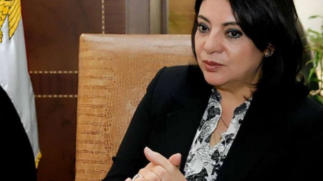 وزيرة الإعلام تفتتح أول موقع رسمي للإذاعة على الانترنت