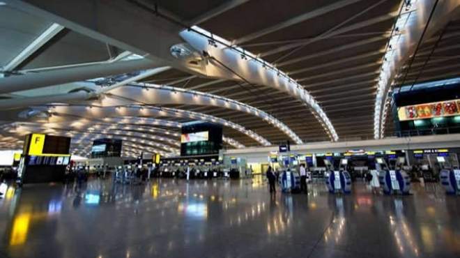  سلطات الأمن تلقى القبض على متسول بمطار القاهرة 