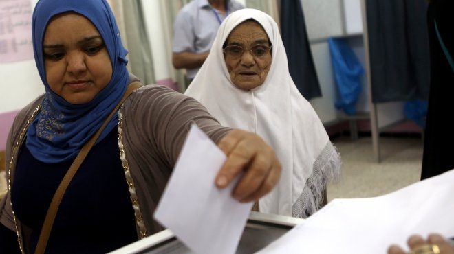 وزير الداخلية الجزائري: 9% نسبة التصويت في الانتخابات حتى العاشرة صباحا