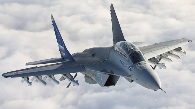 طائرات روسية تقترب من المجال الجوي البريطاني