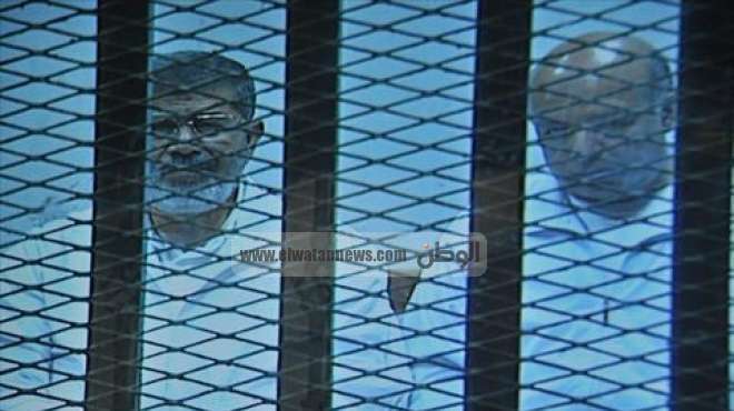 أسامة الشيخ يؤدى اليمين أمام محكمة «تخابر مرسى».. والدفاع يعترض