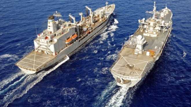 اصطدام سفينتين تابعتين للبحرية الأمريكية في خليج عدن