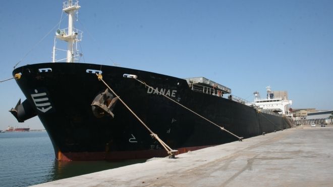  وصول 2700 عامل مصري من الخليج إلى ميناء سفاجا 