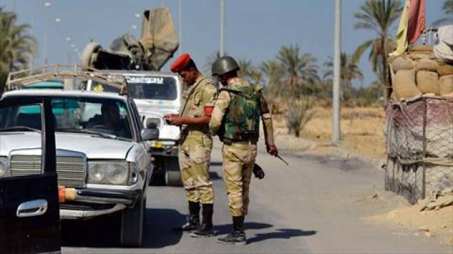 الجيش يطارد فلول الإرهاب فى سيناء والأهالى: الاحتفال بالتطهير قبل «الرئاسة»