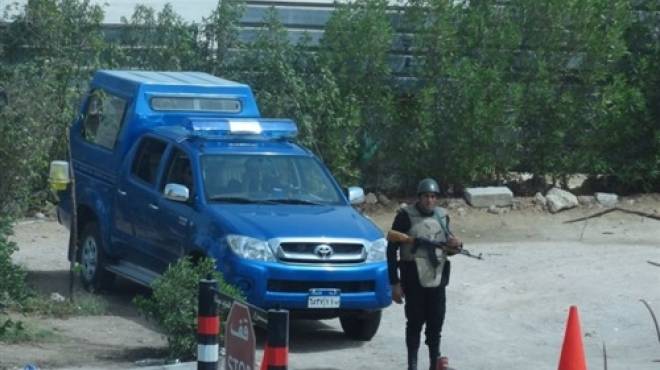  ضبط 3 متهمين باقتحام أقسام الشرطة ومجلس مدينة ديرمواس في المنيا 