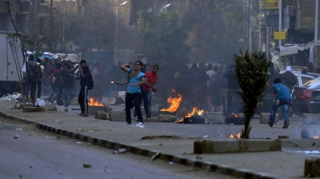 أمن الفيوم يفض مسيرة لعناصر الإخوان بقنابل الغاز 