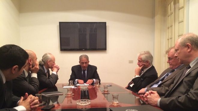 عمرو موسي يلتقى وفد الخارجية الامريكي والاتحاد الاوروبي لبحث مشكلة سد النهضة