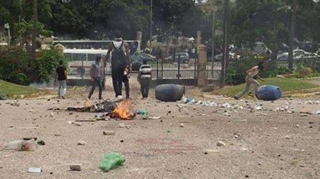 اشتباكات عنيفة بين الأهالي وعناصر إخوانية في شارع السودان