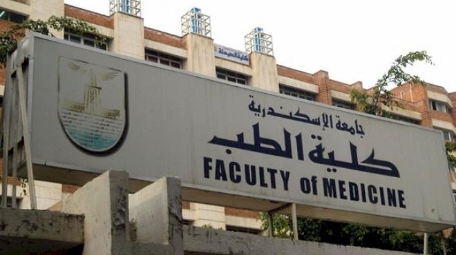 طلاب كلية طب الإسكندرية ينظمون حملة لتنشيط السياحة