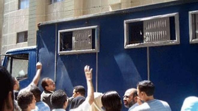 حبس مدرس ونجار إخوانيين بتهم التحريض ضد مؤسسات الدولة بدمياط