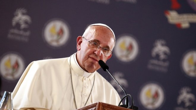 رئيس وزراء إيطاليا يدافع عن كلمات البابا فرانسيس بشأن إبادة الأرمن