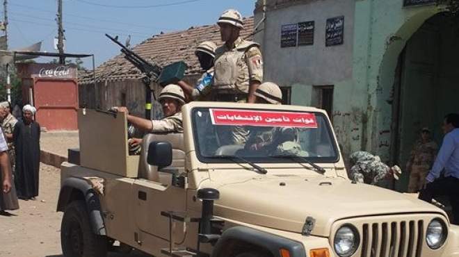 انسحاب قوات الأمن من قرية الخياطة بدمياط بعد عملية تمشيط لمنازل الإخوان