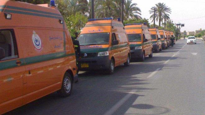 عبور 12 سيارة إسعاف من الإسماعيلية إلى سيناء 