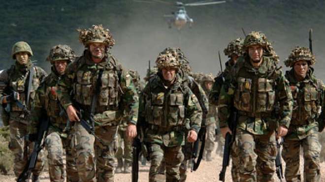 البرلمان الأفغاني يوافق على إبقاء القوات الأجنبية خلال 2015