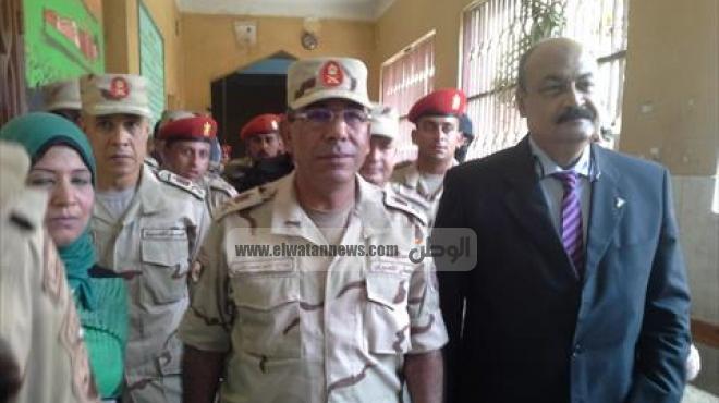  بالصور| قائد الجيش الثاني الميداني يتفقد لجان المنصورة 