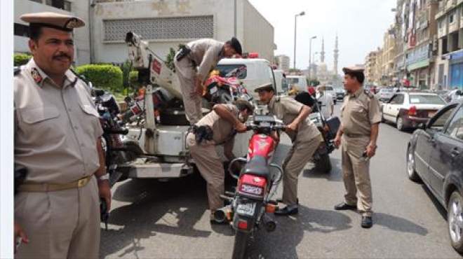ضبط عاطل يقود دراجة نارية بدون لوحات وبحوزته 250 جرام بانجو بجنوب سيناء