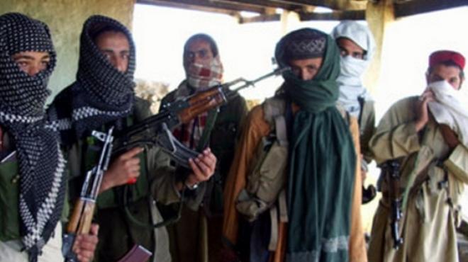 بطريقة داعشية.. حركة طالبان تقطع رؤوس 8 جنديا أفغانيا