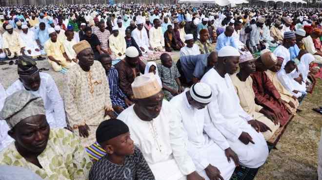  بالصور| صلاة العيد في نيجريا وسط إجراءات أمنية مشددة 