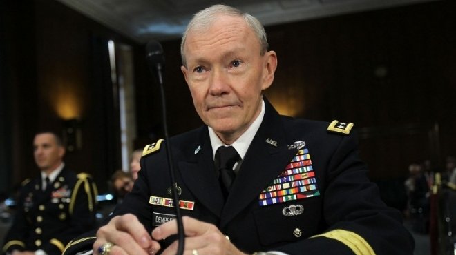 رئيس الأركان الأمريكي يبحث سبل بقاء قواته لأشهر إضافية في أفغانستان