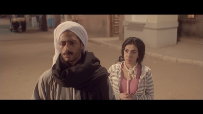 بالفيديو| مشادة على الهواء بين ليلى غفران ومحمد رمضان بسبب مسلسل 