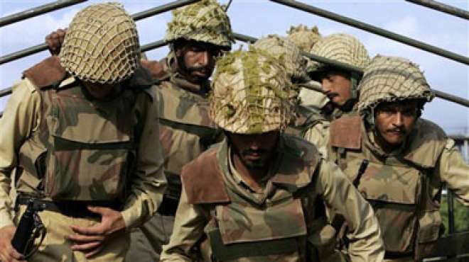  مقتل 8 من عناصر حرس الحدود الباكستاني قرب الحدود الأفغانية