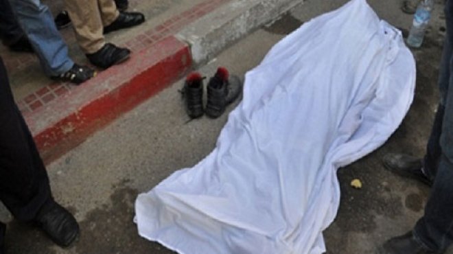 مقتل نجار بسلاح آلي أمام منزله.. وزوجته: الإخوان