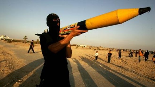 معاريف: قطاع غزة شهد عملية إطلاق صاروخين تجريبيين باتجاه البحر