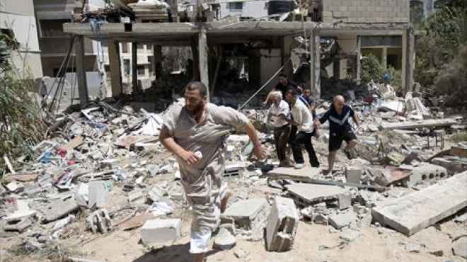 «التيار الديمقراطى» يجمع تبرعات قافلة إغاثة غزة 