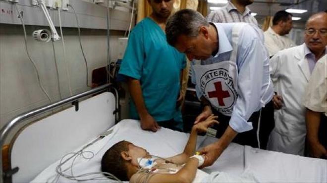 وفد من حركة فتح يزور مصابي قطاع غزة في المستشفيات المصرية