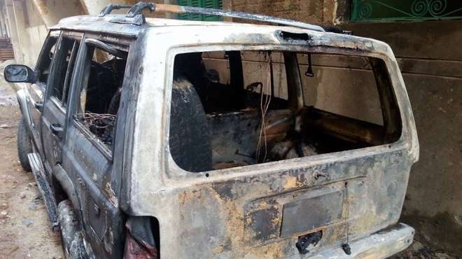 مجهولون يحرقون سيارتي رئيس محكمة شمال القاهرة وزوجته بالمحلة