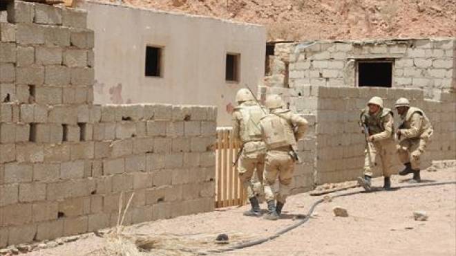 سيناء: إحباط مخطط لاغتيال قيادات بدوية.. والجيش يصفى 14 إرهابياً