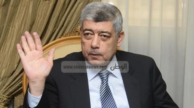 وزير الداخلية يأمر قوات تأمين جامعة القاهرة بحسن التعامل مع الطلاب