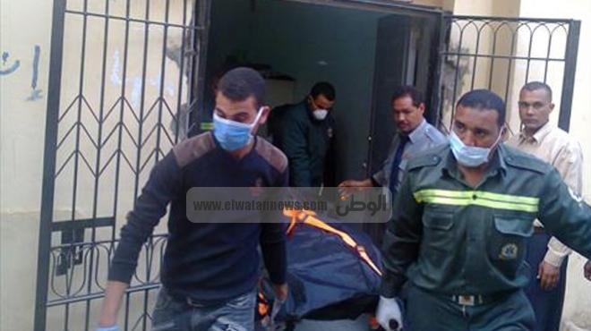 بسبب علبة سجائر.. محتجز يذبح زميله بمطواة داخل قسم شرطة السلام