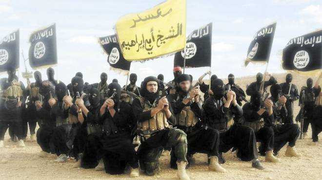 رئيس محكمة أمن الدولة السابق: داعش صناعة أمريكية هدفها القضاء على الأنظمة العربية
