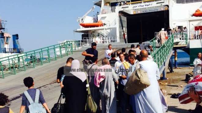 انفراجة في أزمة تكدس الركاب بميناء سفاجا بعد تنظيم رحلات 