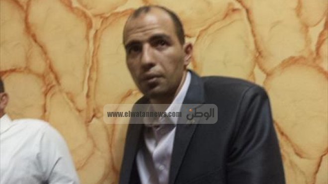 بالصور| شقيق شهيد مدرعة رفح: طالبته بترك الشرطة ولكنه رفض وكان يتمنى الشهادة