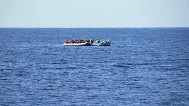 موانىء البحر الأحمر: السفينة المصطدمة بالمركب الغارق تحمل مواد خطرة