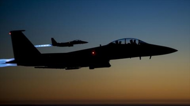 طائرات التحالف الدولى تقصف مواقع نفطية لـ«داعش» لليوم الثانى على التوالى