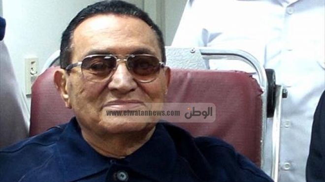 مبارك لـ أحمد موسى: شعرت بمسئولية كبيرة على عاتقي بعد اغتيال السادات