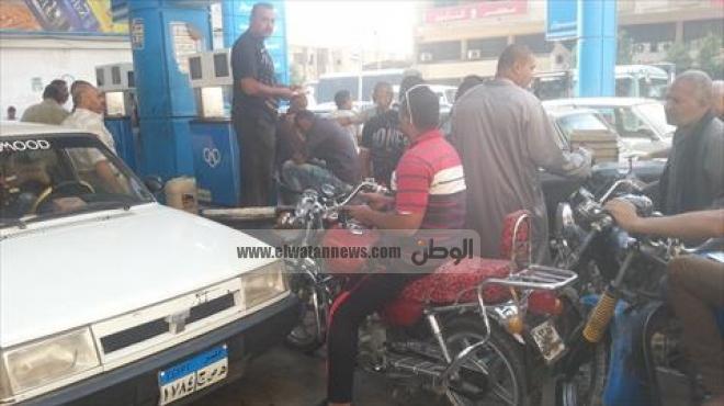 أزمة الوقود تضرب المحافظات بعد اختفاء البنزين فى رابع أيام العيد